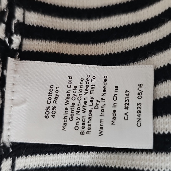 Talbots Cardigan M/L - Picture 3 of 7